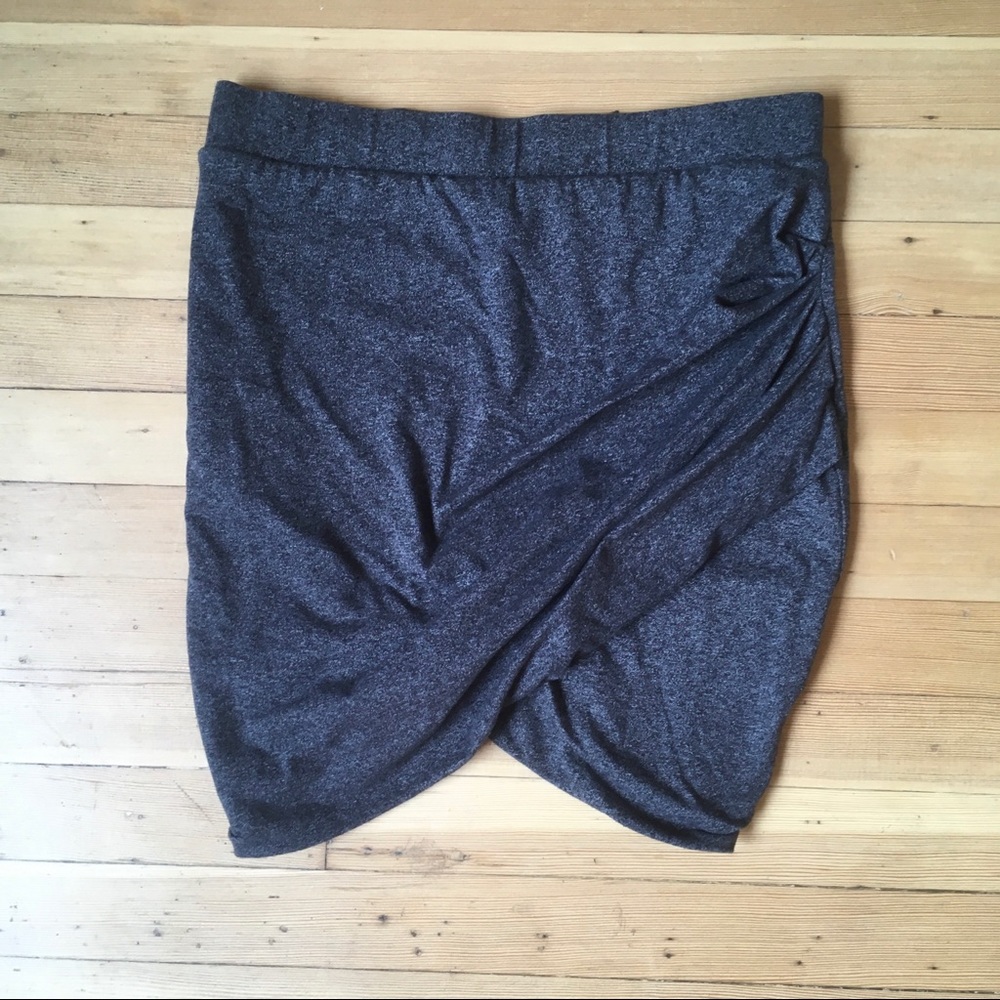 Express Tulip Skirt